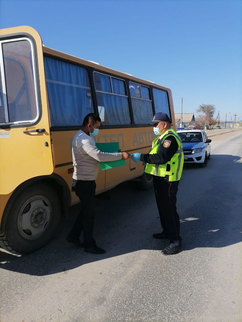 Qoǵamdyq kólik júrgizýshilerine aıyppul salyndy