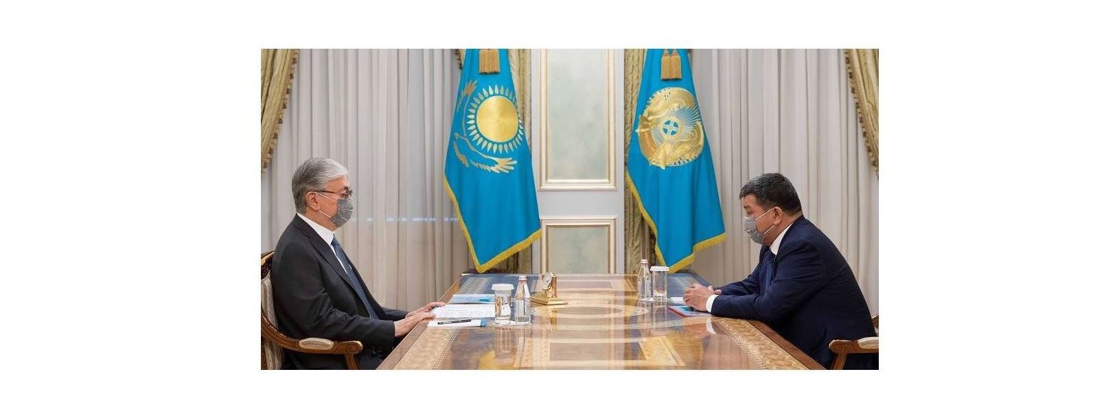 Memleket basshysy Atyraý oblysynyń ákimi Mahambet Dosmuhambetovti qabyldady