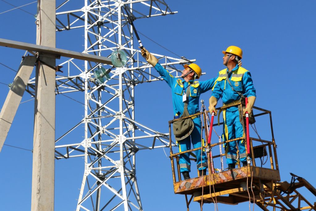 Almatyda 660-tan astam ıesiz elektr jelisi qala teńgerimine berildi