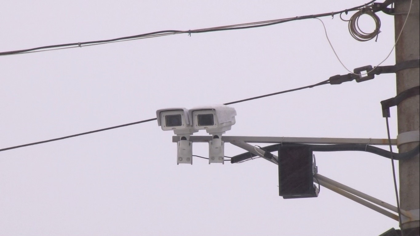 Beınekameralar jol qaýipsizdigin saqtaýdy arttyrýda