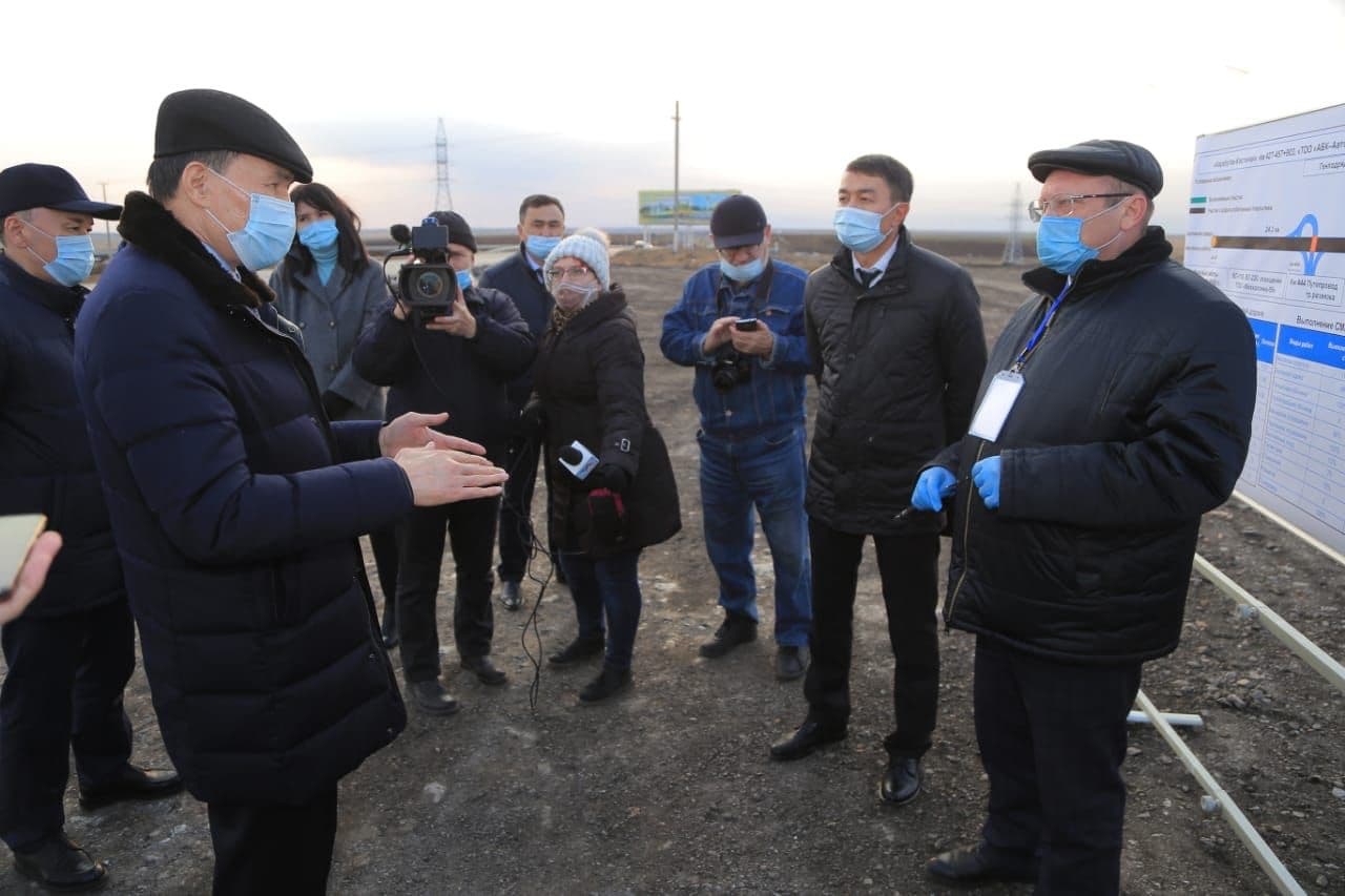 Alık Shpekbaev Qostanaı oblysynda jol jóndeý sapasyn tekserdi