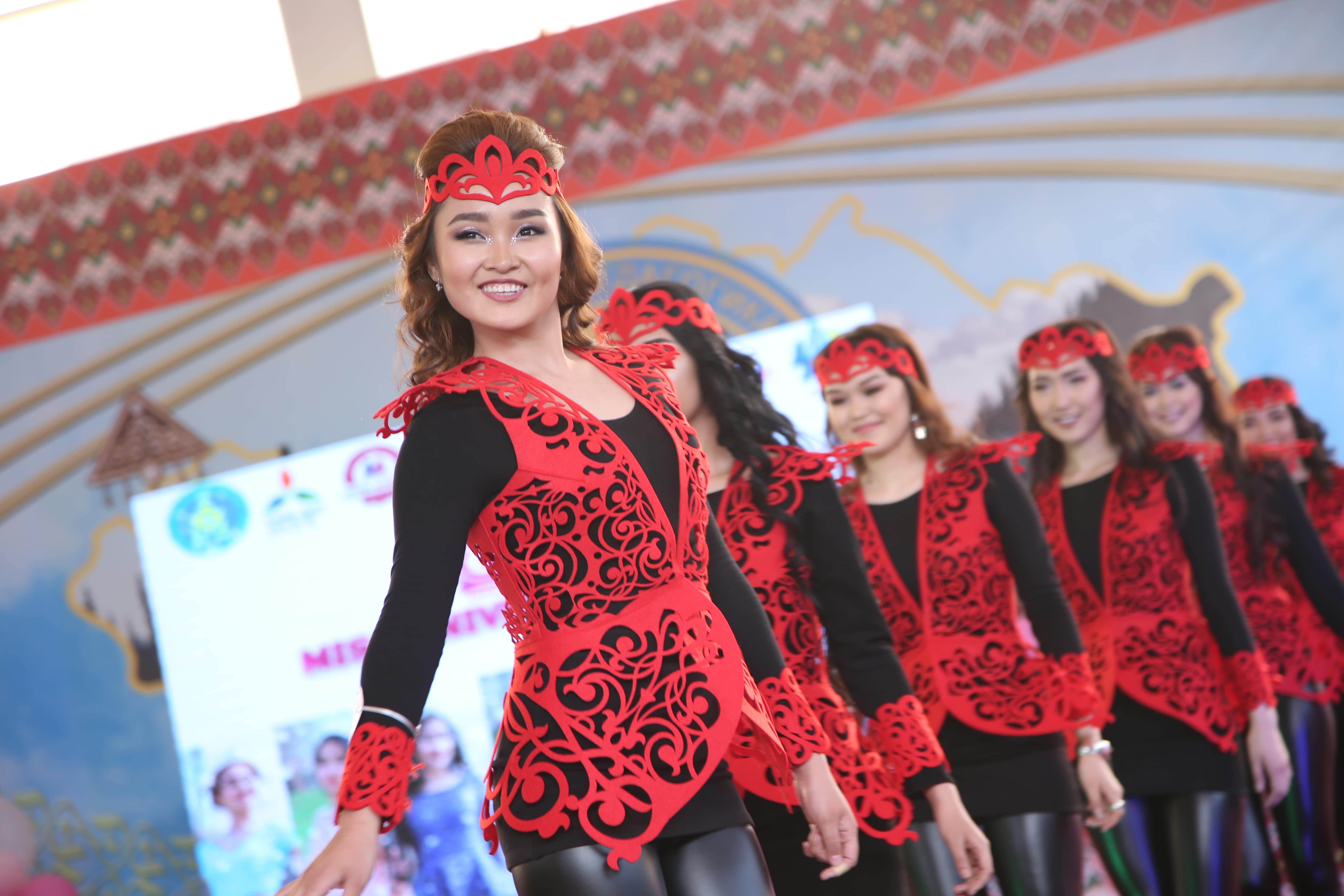 Qyzdar ýnıversıtetiniń ansambli halyqaralyq baıqaýda jeńimpaz atandy