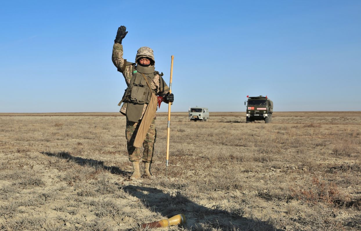 Elimizdiń úsh óńirindegi polıgondar jarylmaǵan snarıadtardan tazartyldy