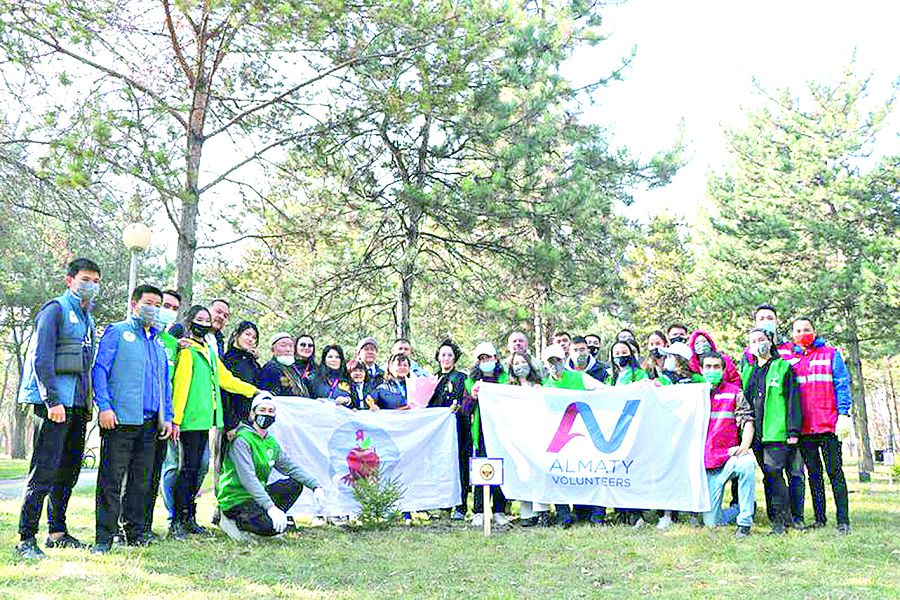Almatyda volonterler alleıasy ashyldy