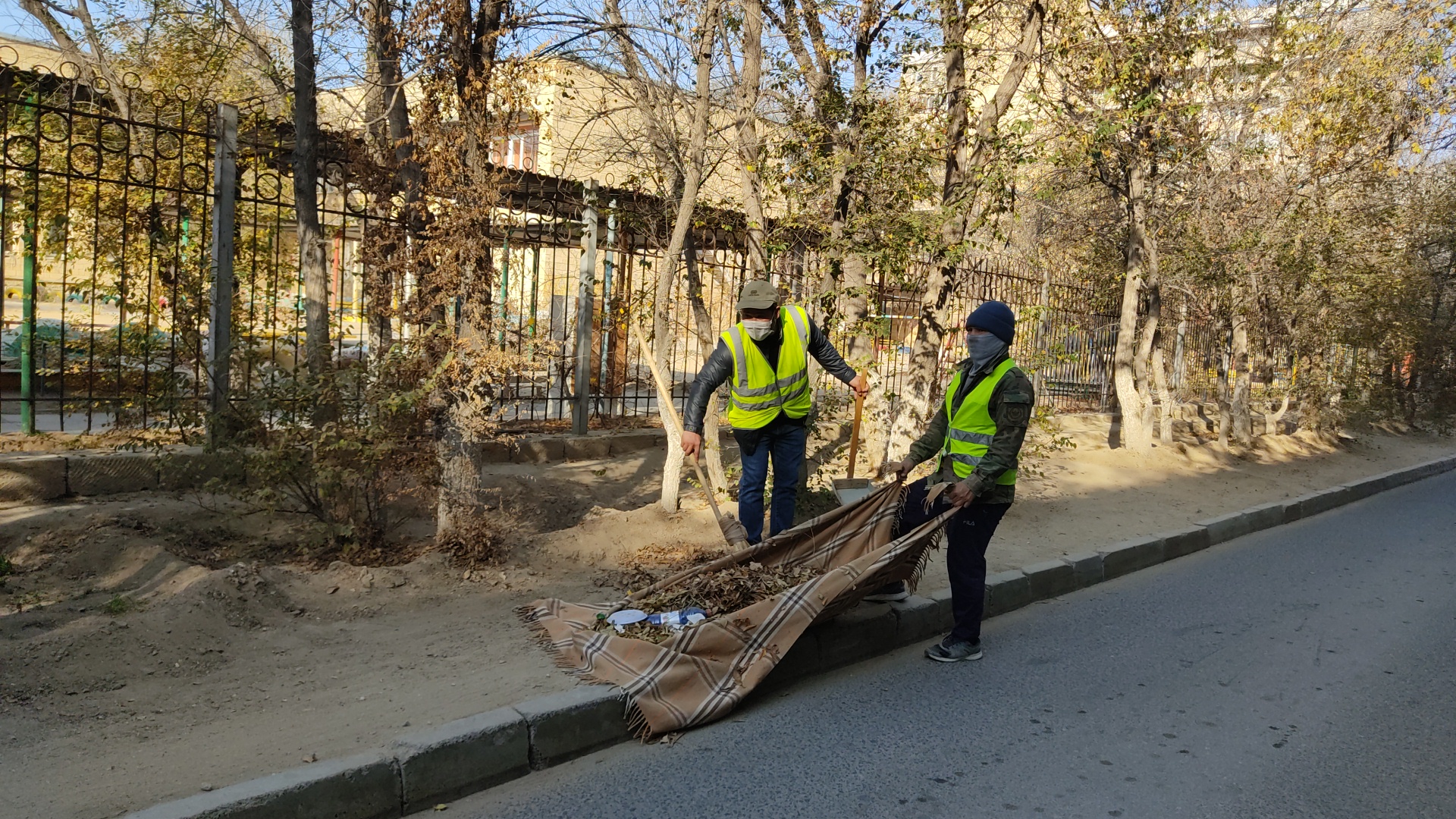 Qoǵamdyq jumyspen tárbıeleýden qashatyndar da bar