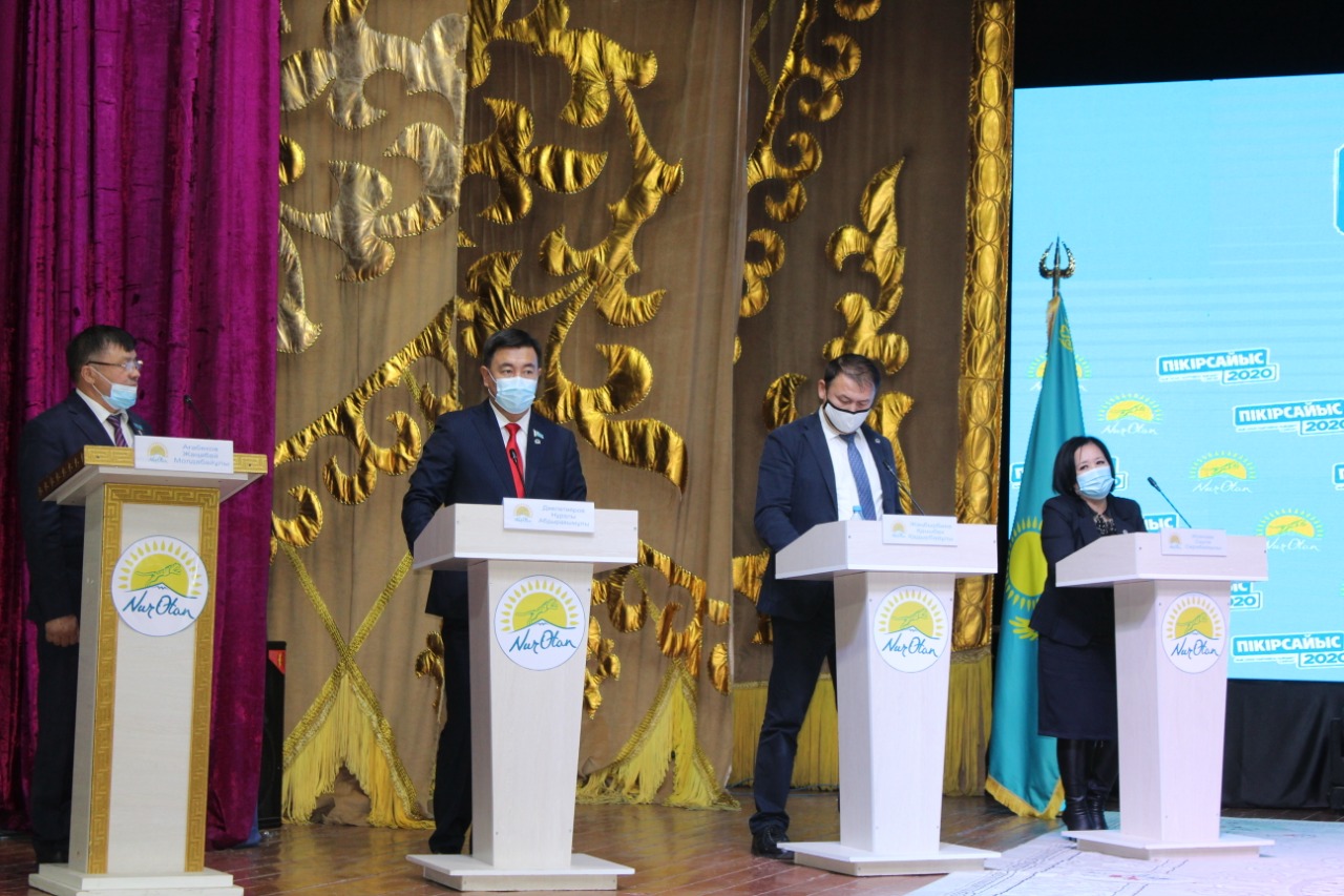 Túrkistanda depýtattar quramy jańarady