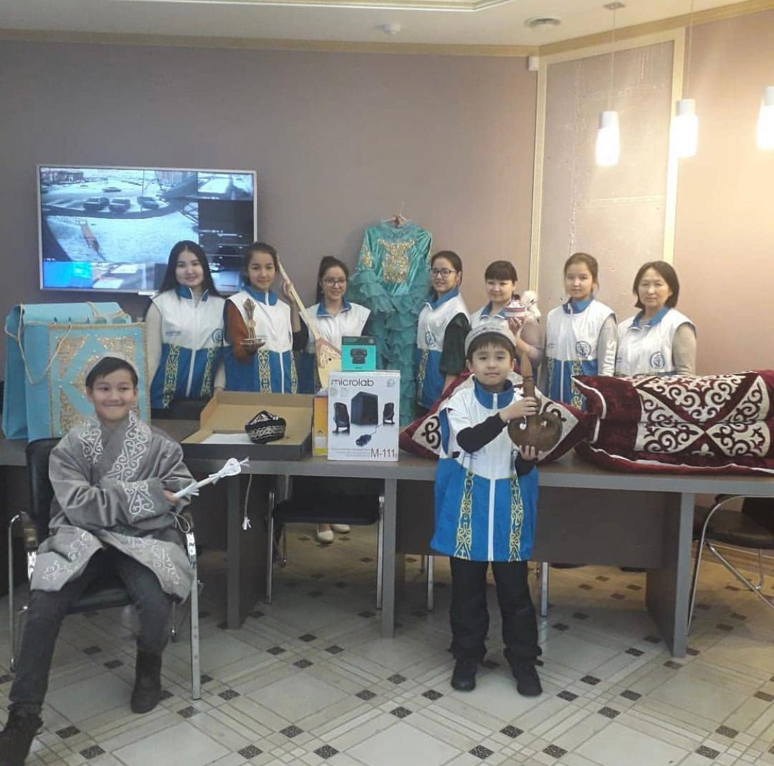 Orynborda qazaq tilin úıretetin onlaın synyp ashyldy