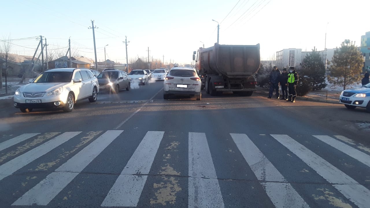 Oralda jol apatynan 10 jasar bala qaza tapty