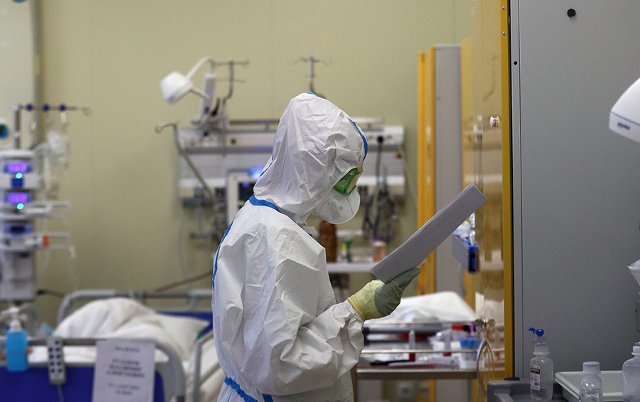 Indet qaıta bas kóterdi, toı-tomalaq tolas tappaı tur