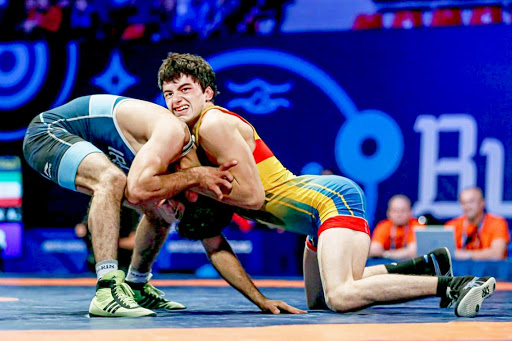 Kúres: 61 kılo salmaqta Adlan Asqarov altyn aldy