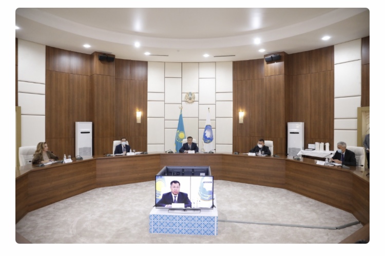 "Myń bala" mádenı-aǵartýshylyq jobasynyń jeńimpazdaryn marapattaý rásimi ótti