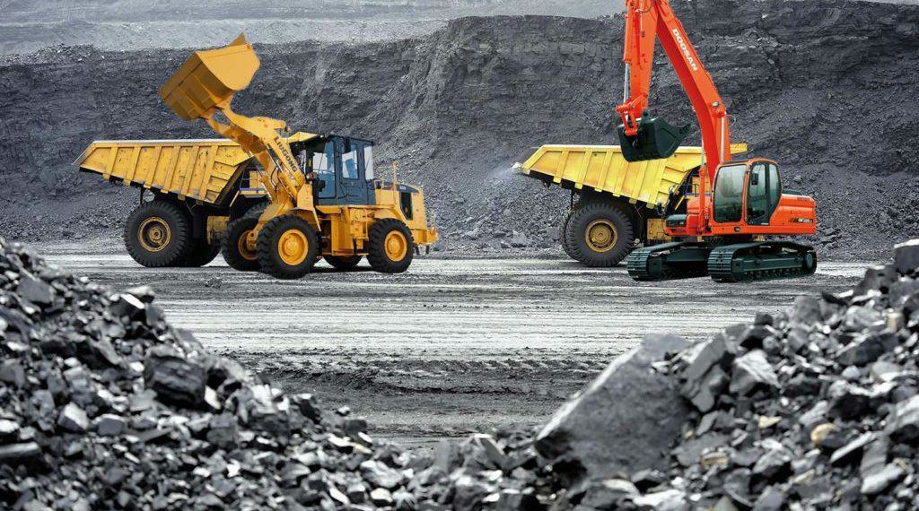 Úsh óńirde geologııalyq barlaý júrgizedi