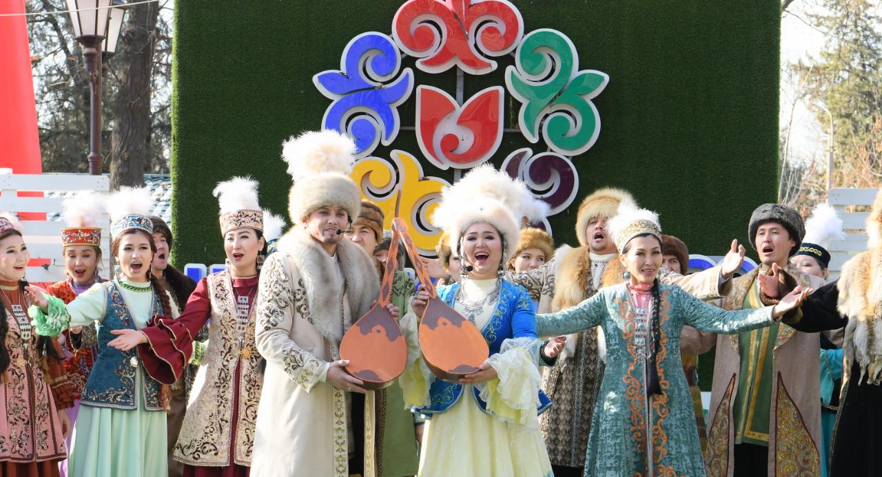 "Shymkent TMD mádenı astana" jylynyń jabylýyna oraı mádenı sharalar ótti