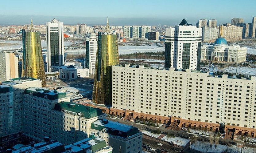 Qazaqstanda saıası qyzmetshilerdi rotasııalaý ınstıtýty engizildi