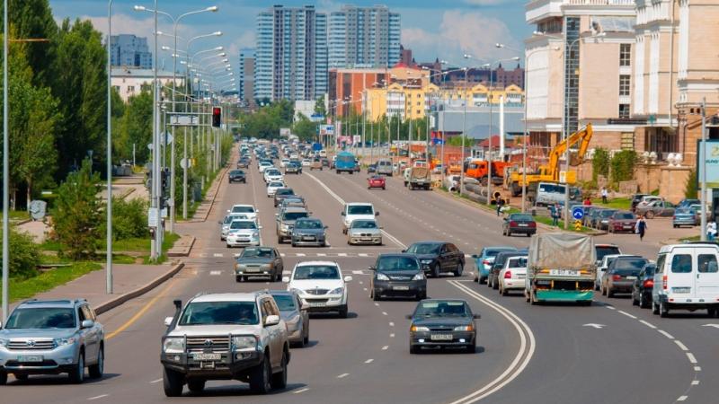 Nur-Sultanda jol qozǵalysyna ózgeris engizilip jatyr