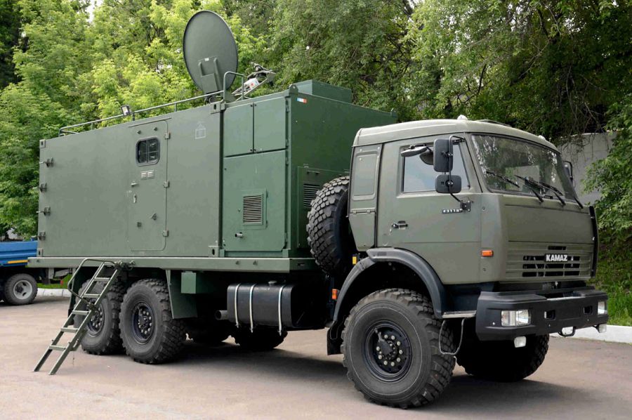 Qýatty tehnıkamen tolyqty