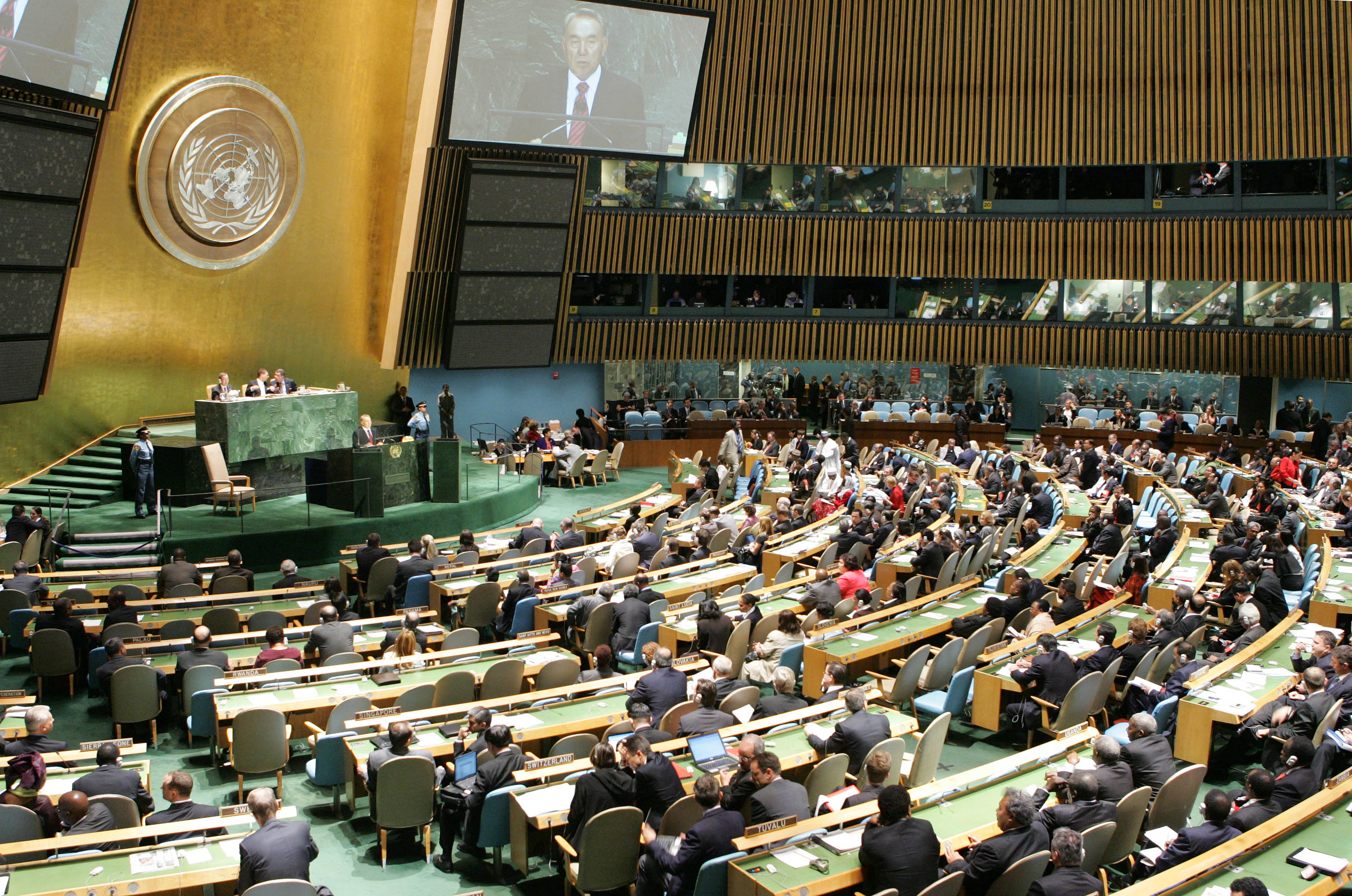 Dara dıplomat, kelissóz kemeńgeri