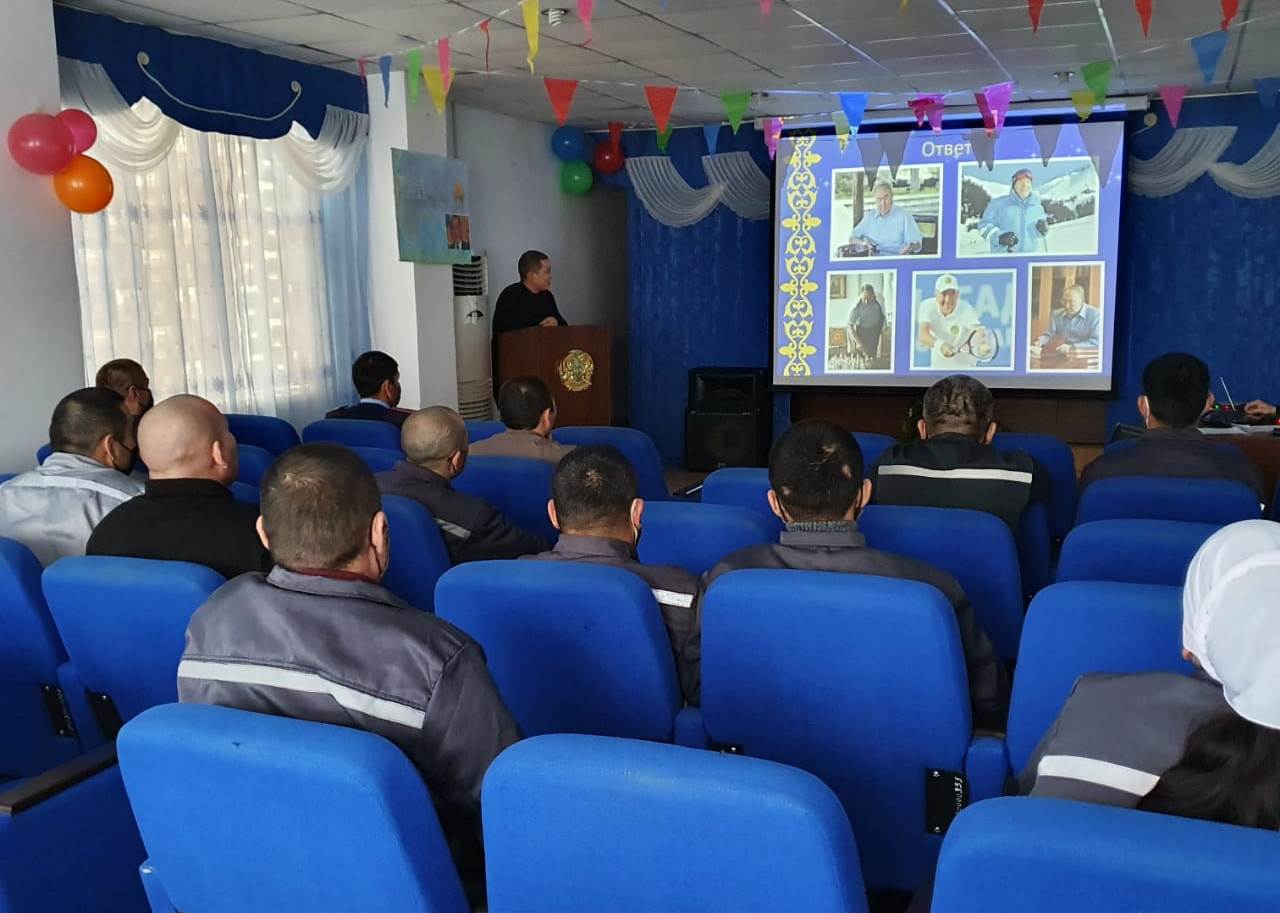 Sottalǵandar arasynda Tuńǵysh Prezıdent kúnine mereke uıymdastyryldy