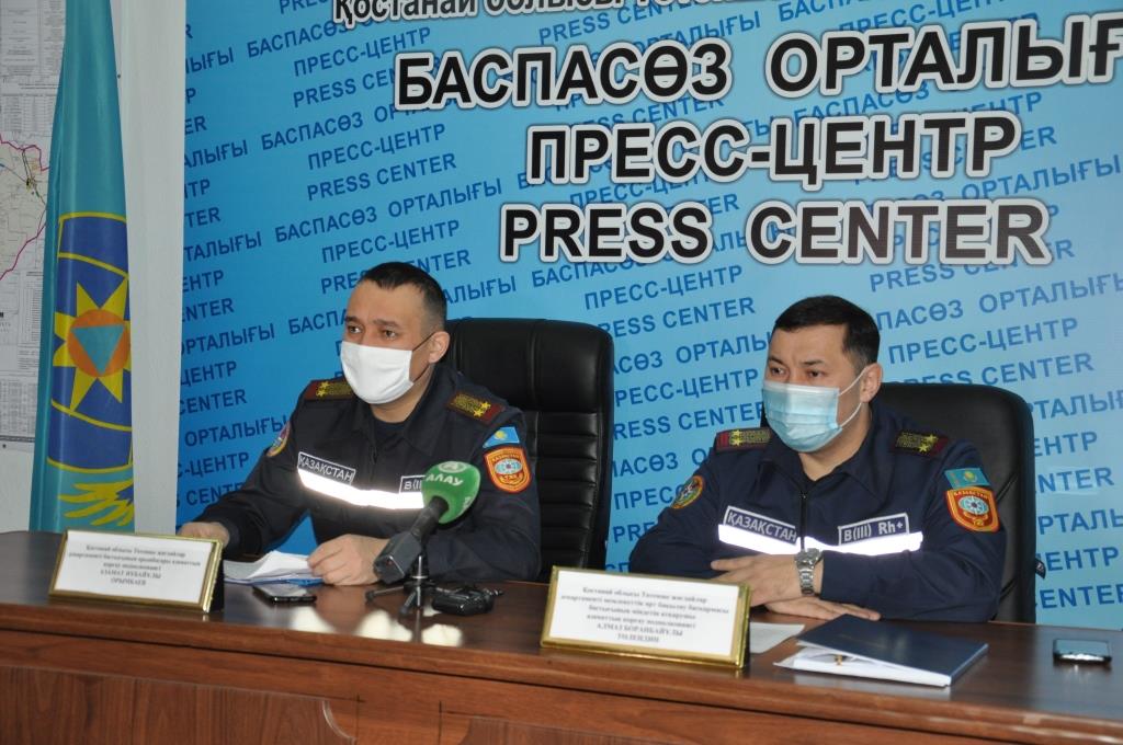 Qostanaı oblysynda órtten 2 sábı kóz jumdy