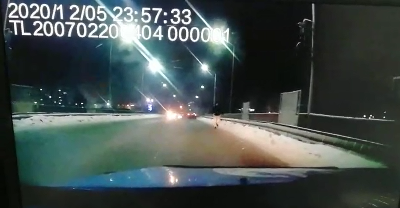 О́zine-ózi qol jumsamaq bolǵan áıel qutqaryldy