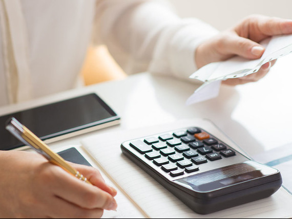 Soltústikte alıment tóleýge mindetti azamattar izdestirilip jatyr