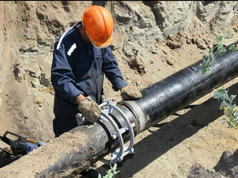 Shymkentte «Táýelsizdikke 20 jyl» turǵyn alabynda aýyz sý júıeleriniń qurylysy aıaqtaldy