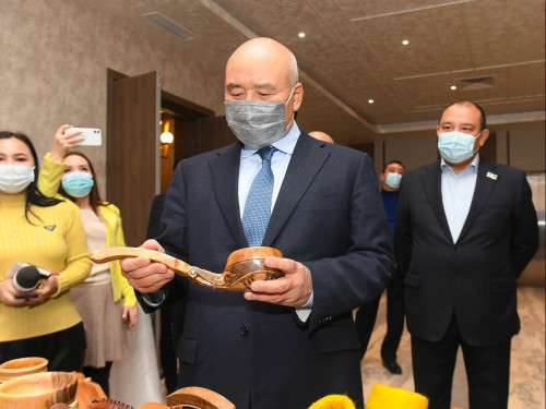 Túrkistanda 500-den astam kásiporynǵa memlekettik qoldaý kórsetildi