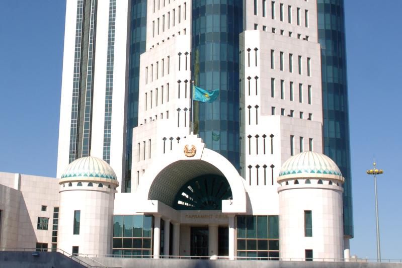 Quqyqtyq baza jetildiriledi