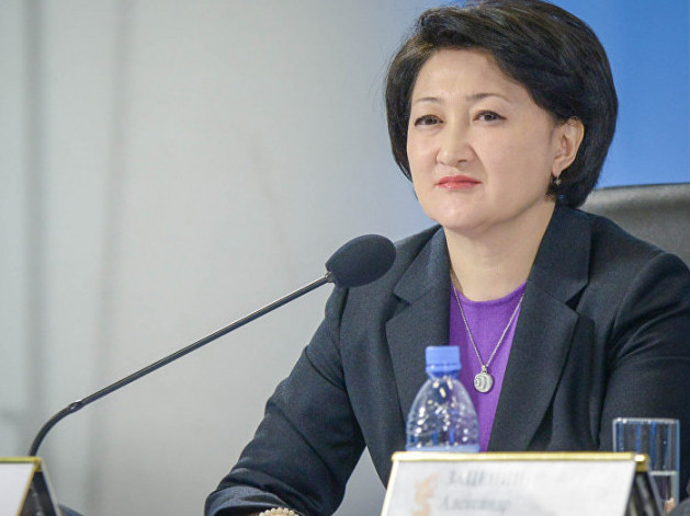 Aqtoty Raıymqulova mádenıet salasy qyzmetkerlerine memlekettik nagrada tabystady