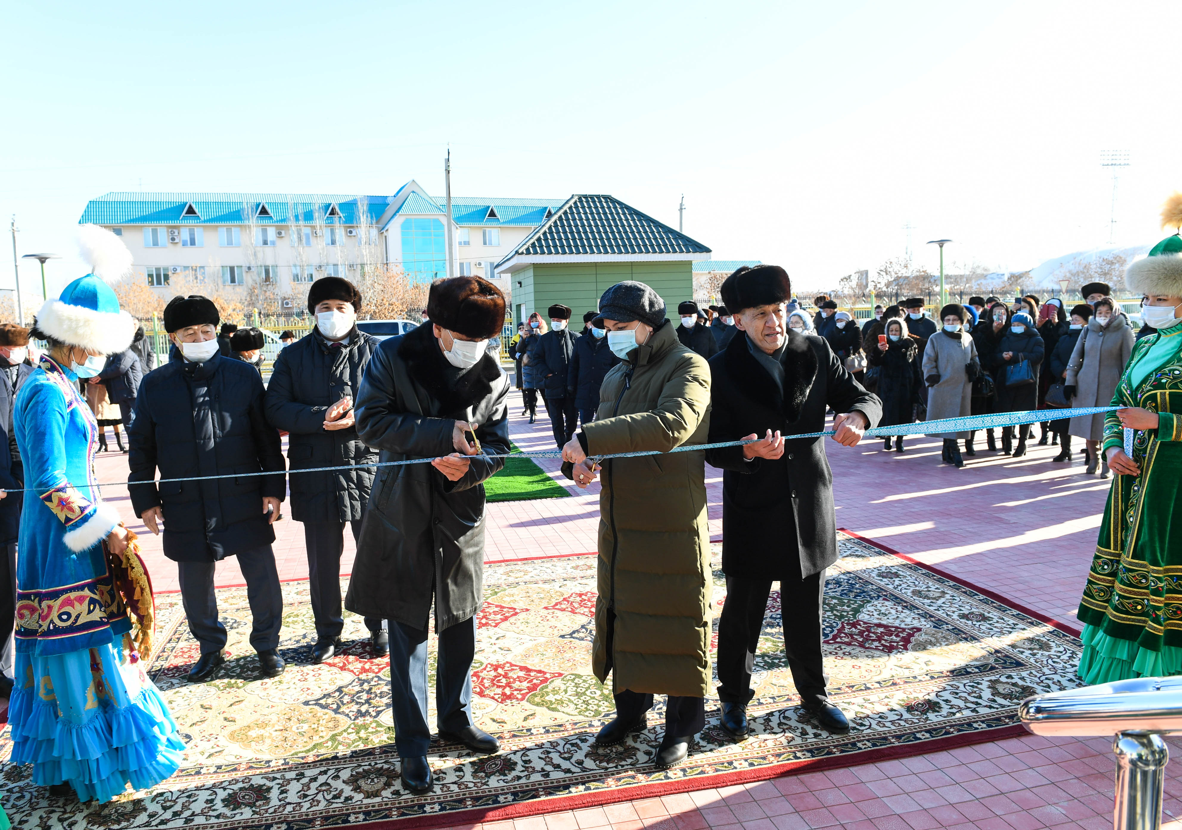 Qyzylordada turǵyn úı men mektep paıdalanýǵa berildi