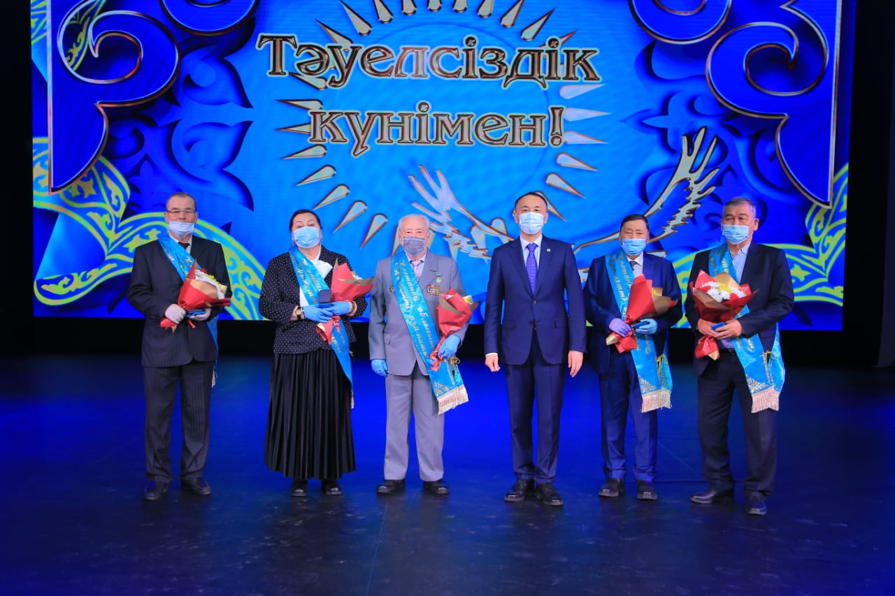 48 qostanaılyq memlekettik nagradalarǵa ıe boldy