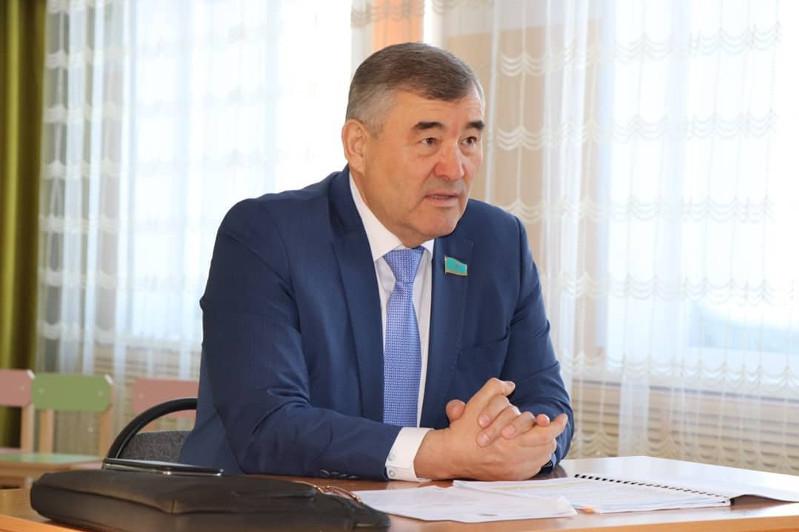 О́zgerister kezeńi