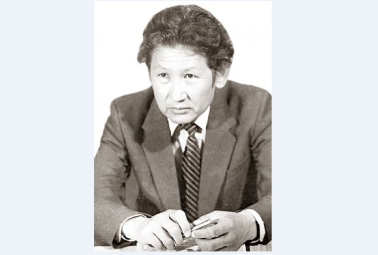 Alash urandy ádebıet jáne Rymǵalı Nurǵalı ustanymy