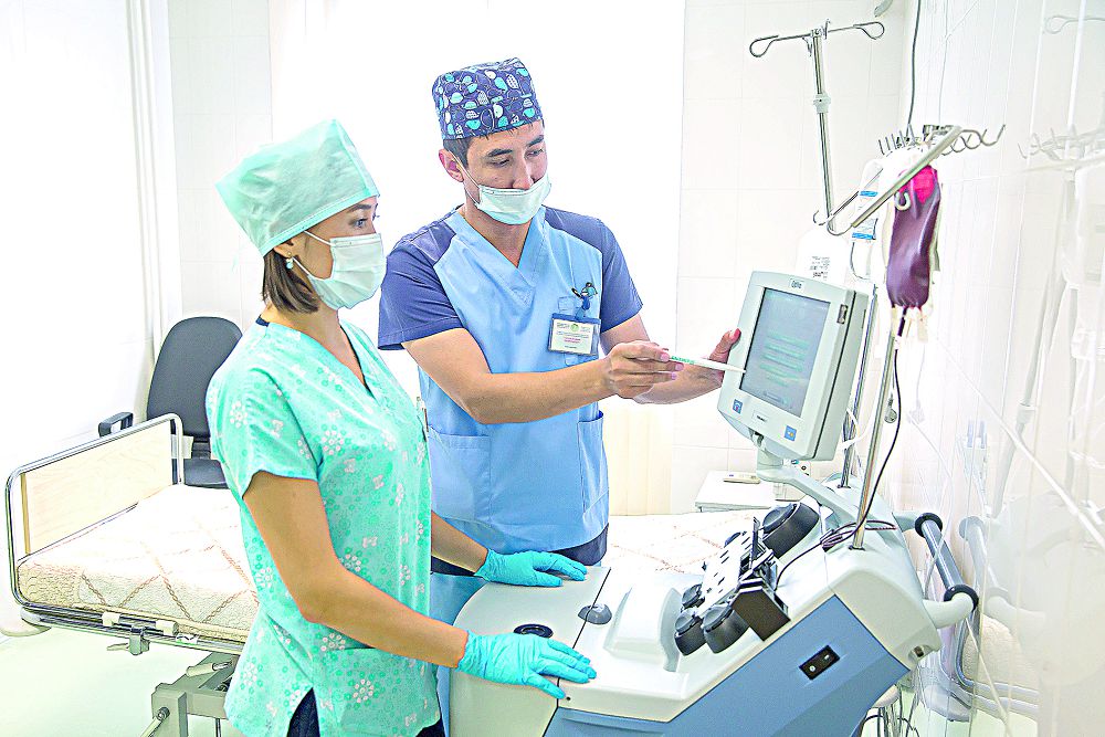 Pedıatrııa ortalyǵynyń dárigerleri 160 lıtr qan tapsyrdy