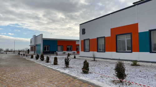 Túrkistanda juqpaly aýrýlar ortalyǵy aýmaǵynda saıabaq salynady