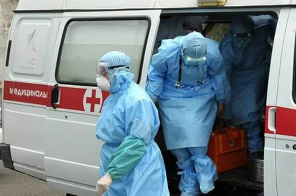 Atyraýǵa Egıpetten 34 jolaýshy PTR anyqtamasyz kelgen