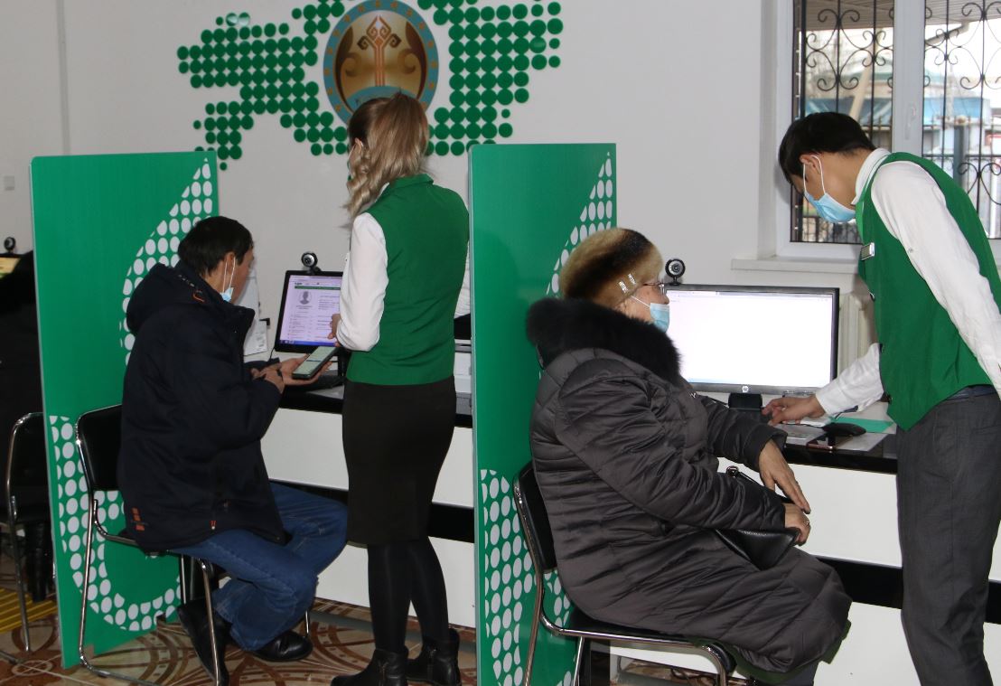 Qyzylordada elektrondyq qyzmetterdi ózdiginen alý ortalyǵy jumys bastady