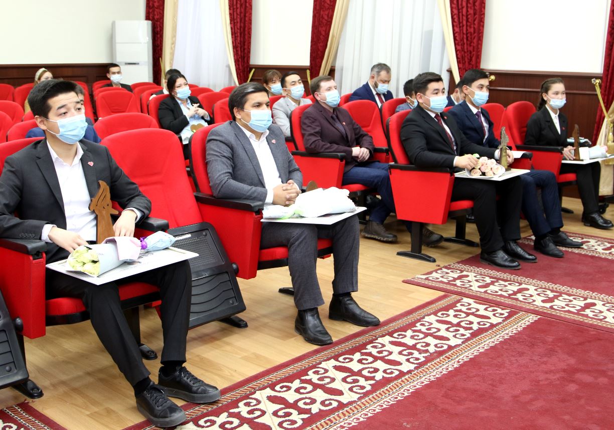 Qyzylordada jastar syılyǵynyń ıegerleri anyqtaldy