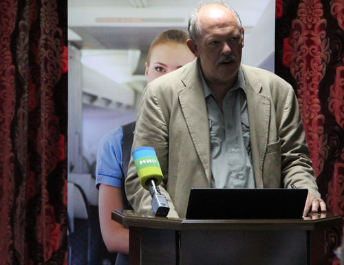 Eski jáne jańa jýrnalıstıka: gazettegi ómir mektebi