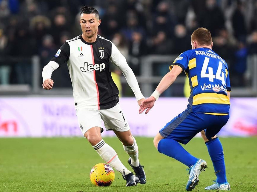 Krıshtıaný Ronaldý HHI ǵasyrdyń úzdigi atandy