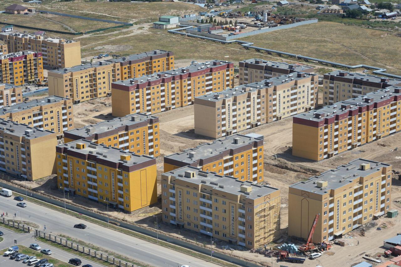 Almatynyń yqshamaýdandarynda 43 shaqyrym jańa jol salynady