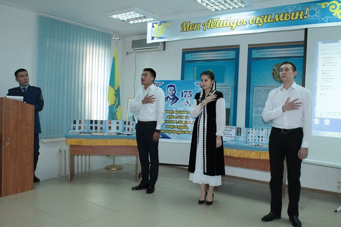 Áskerı bólimde «Men Abaıdy oqımyn» aksııasy ótkizildi