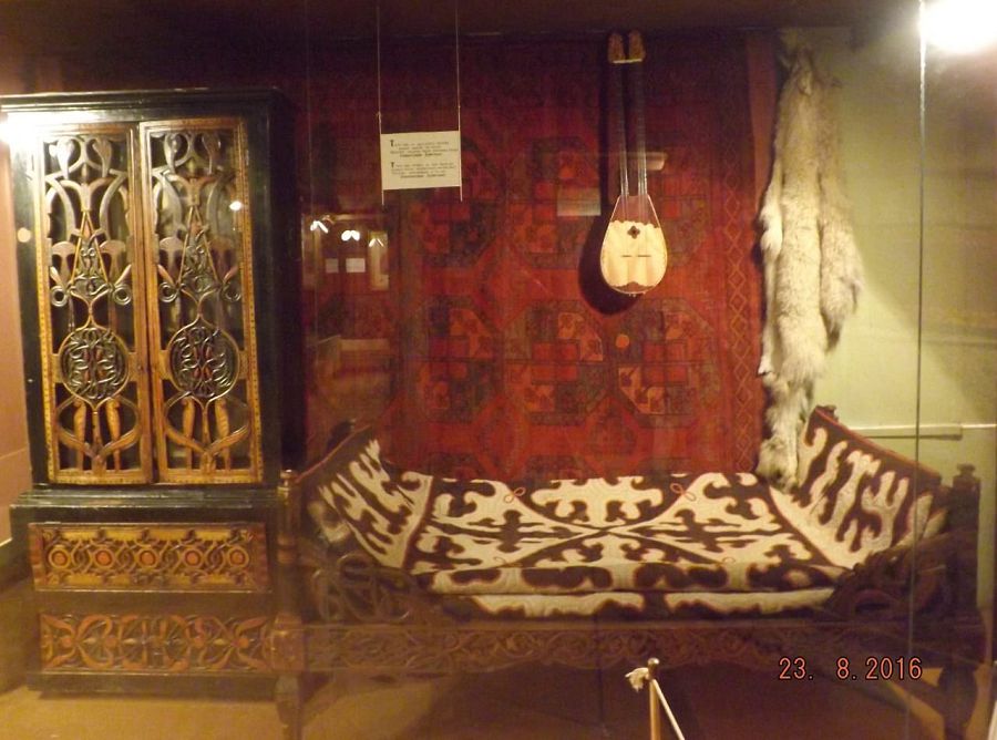 Arqalyq mýzeıindegi kóne jıhazdar