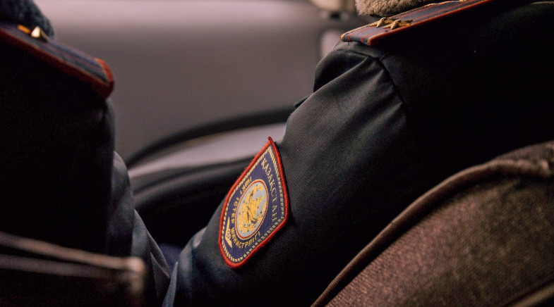 Atyraýda ishimdik ishken 20-ǵa jýyq jasóspirim ustaldy