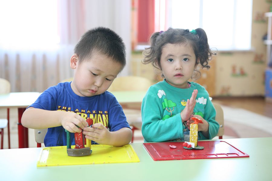 Balabaqshaǵa eki jastan barsa...