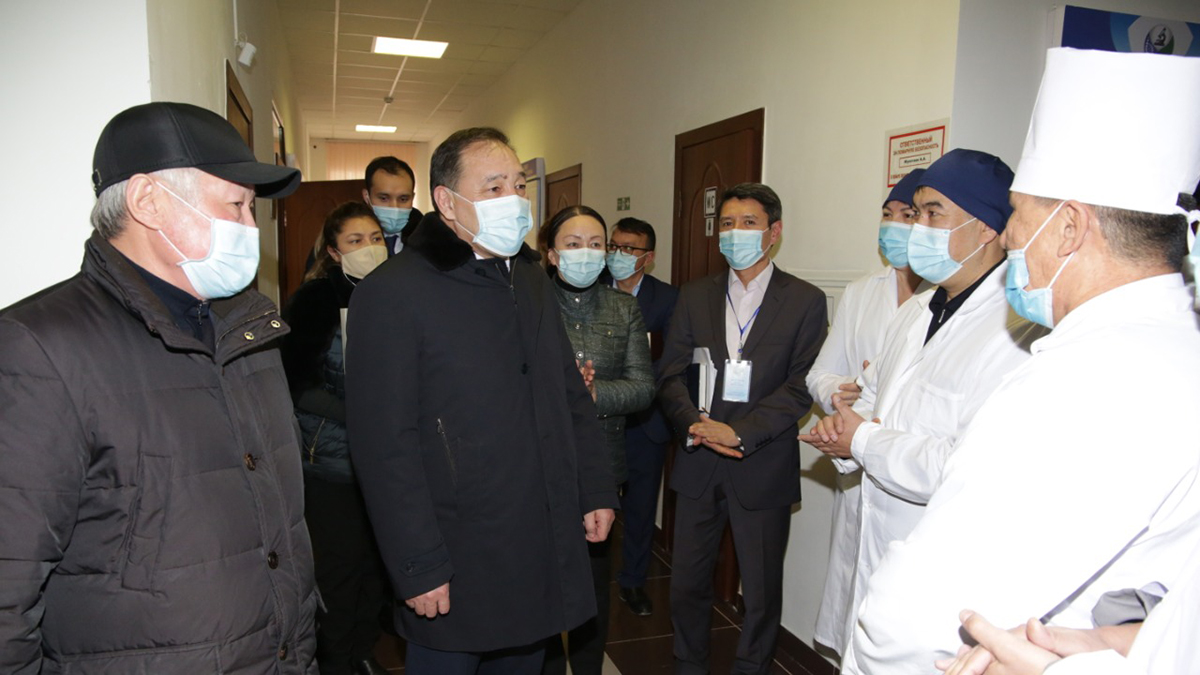 Eraly Toǵjanov Qordaı aýdanyndaǵy jumys barysymen tanysty