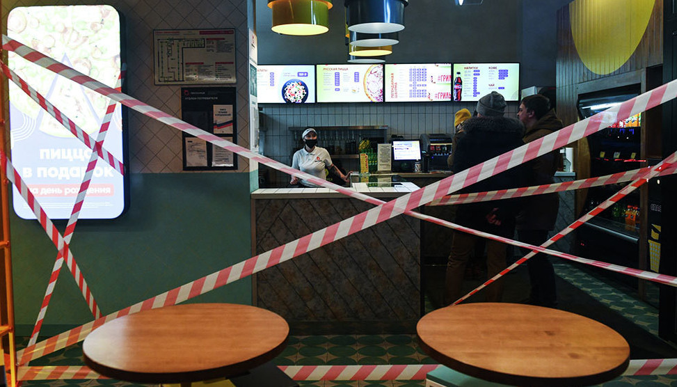 Almatyda shamamen indettiń 40%-y qoǵamdyq oryndarda juǵady