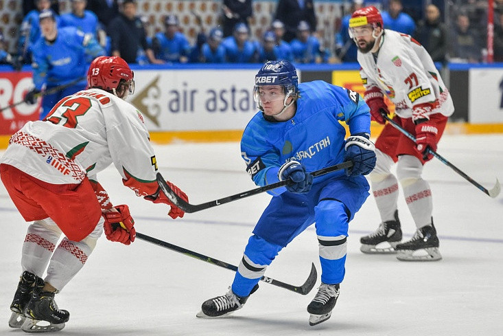 Nur-Sultanda shaıbaly hokkeıden jarys ótedi