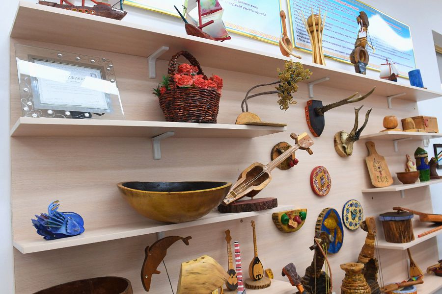 Erekshe qajettilikteri bar balalar qalaı oqıdy?