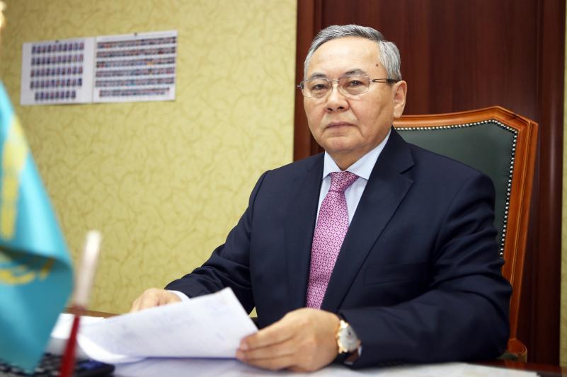 Eks-depýtat Qyzdar ýnıversıtetine qyzmetke bardy